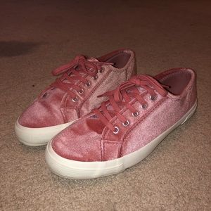 Pink velvet sneakers size 9